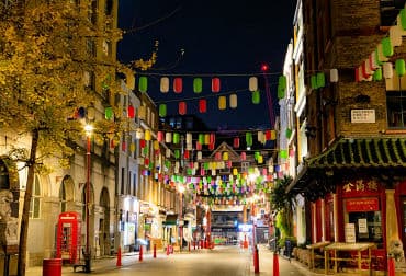 Discover the 5 Chinatowns located in the UK